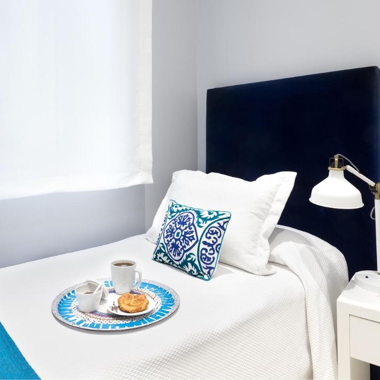 Carretas Apartments - Two-Bedroom Apartment (5 Adults) - 13