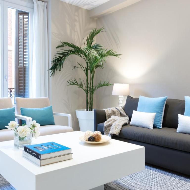 Carretas Apartments - Two-Bedroom Apartment (5 Adults) - 20