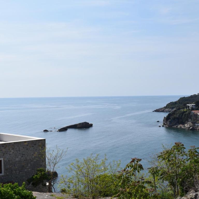Guesthouse Maritimo - Family Room with Sea View - 15
