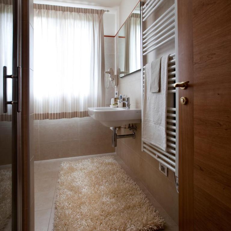 Tenuta Quadrifoglio - Appartamento con 2 Camere da Letto e Vista Piscina - 3