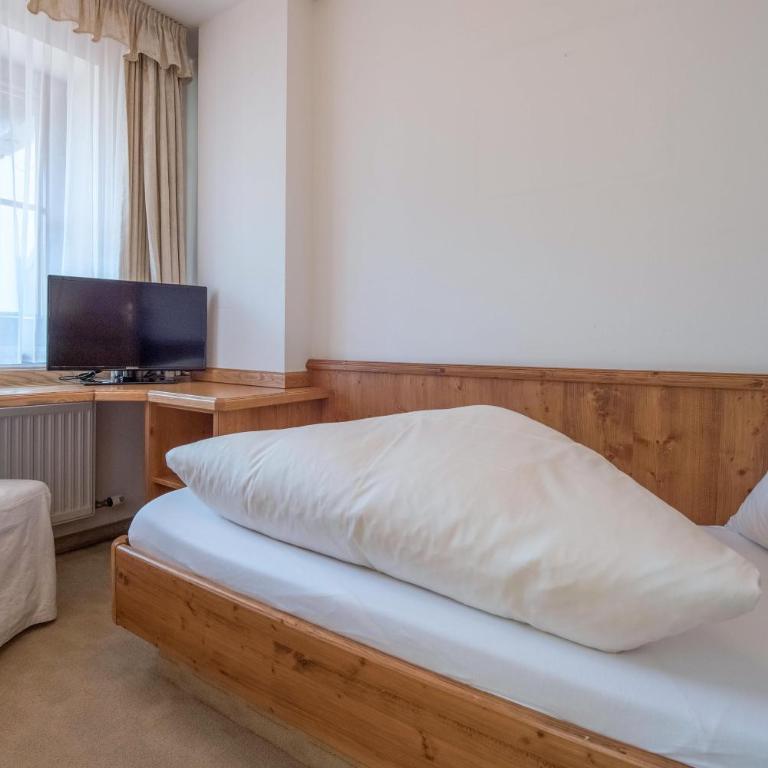 Hotel Alpenblick Zillertal - Doppelzimmer im Tower - 5