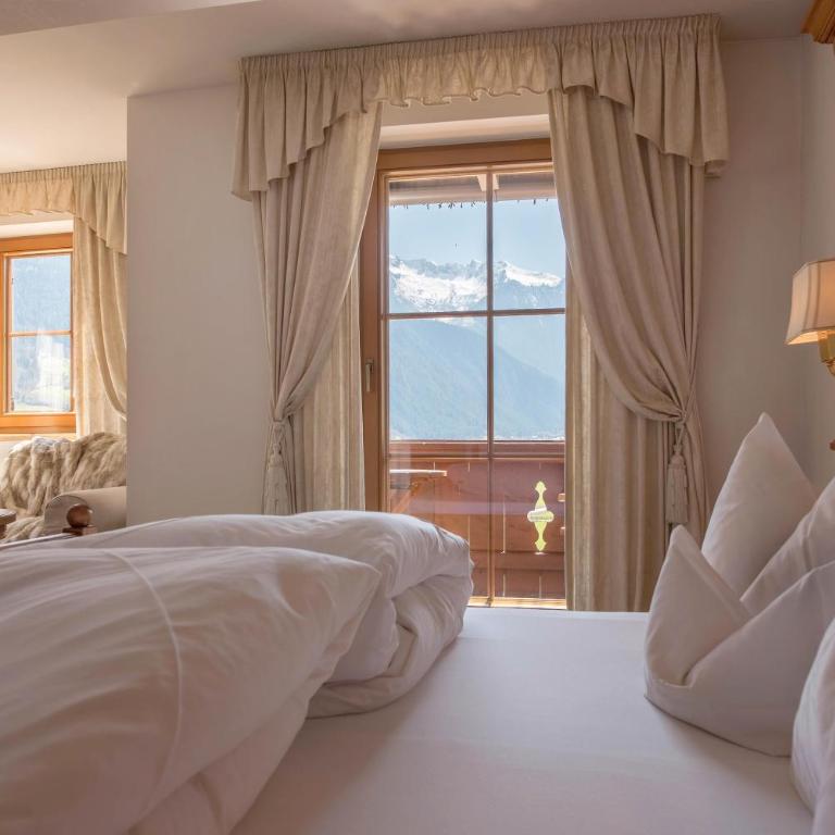 Hotel Alpenblick Zillertal - Superior Doppelzimmer mit Bergblick - 6