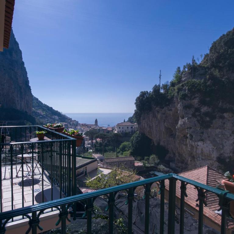 La Valle Delle Ferriere - Camera Matrimoniale/Doppia con Letti Singoli con Terrazza - 5