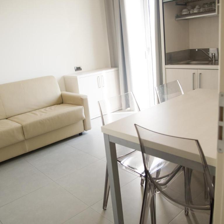 Residence Hotel Albachiara - One-Bedroom Apartment - 4