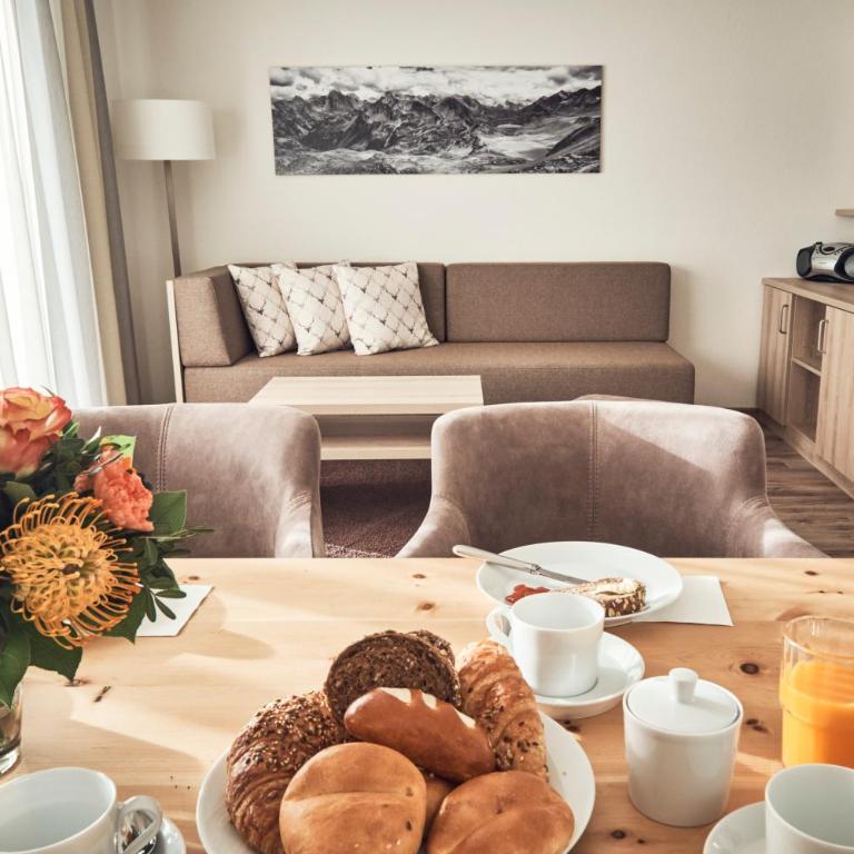 Private Holiday Homes by Solaria - Haus mit 3 Schlafzimmern - 3