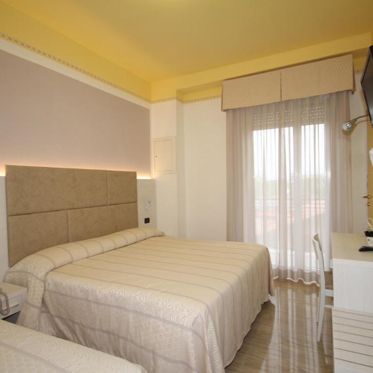 Hotel Grado - Camera Matrimoniale Comfort - 2