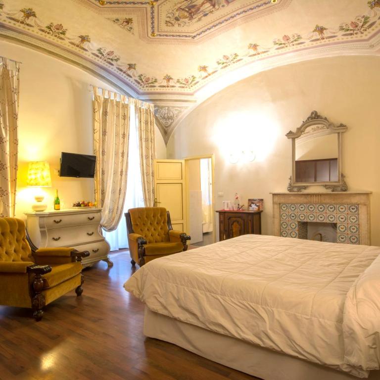 B&B Pantaneto - Palazzo Bulgarini - Camera Matrimoniale Superior - 1