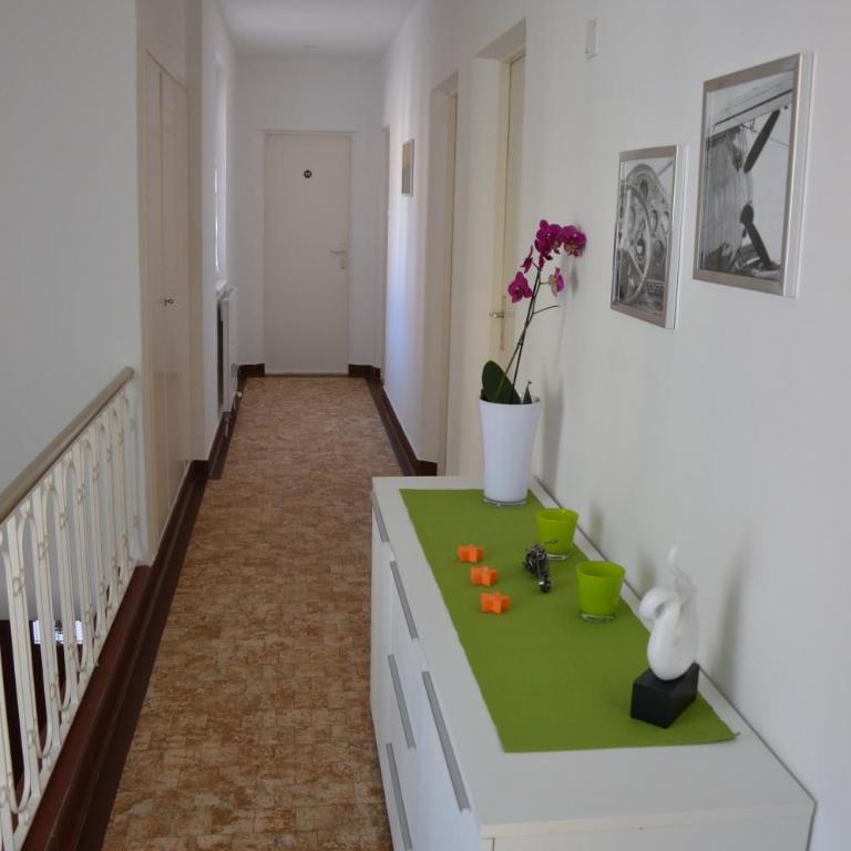 Locarno, Casa Pioda - nahe Zentrum, mit Balkon und Parkplatz - Appartamento con Balcone - 12