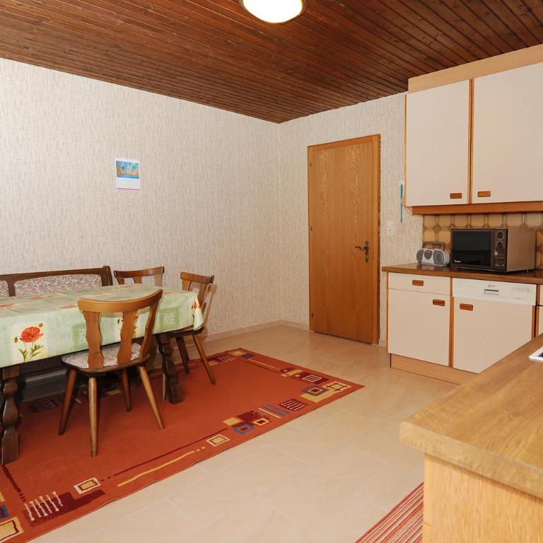 Haus Karin - Apartment mit Bad - 4