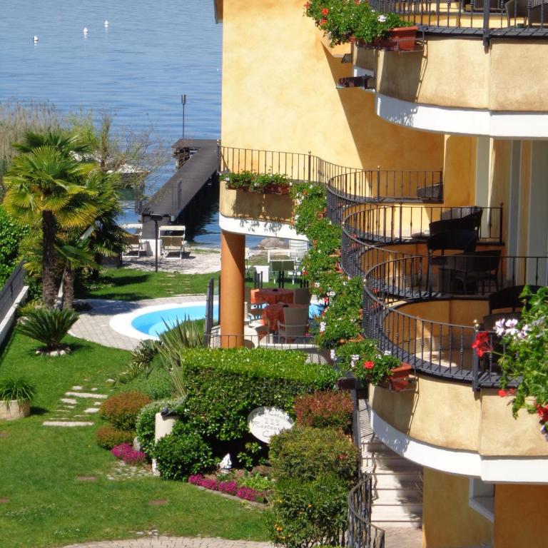 Hotel La Rondine - Camera Tripla con Vista Lago - 2
