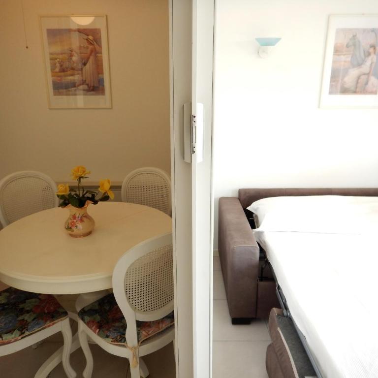 Foscolo POOL apartment - Appartamento Standard - 31