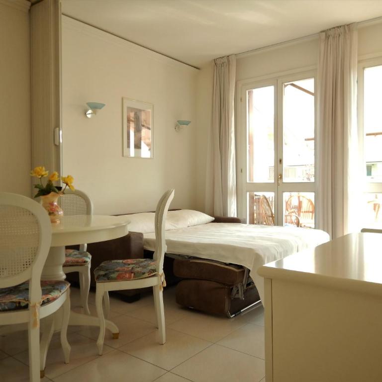 Foscolo POOL apartment - Appartamento Standard - 32