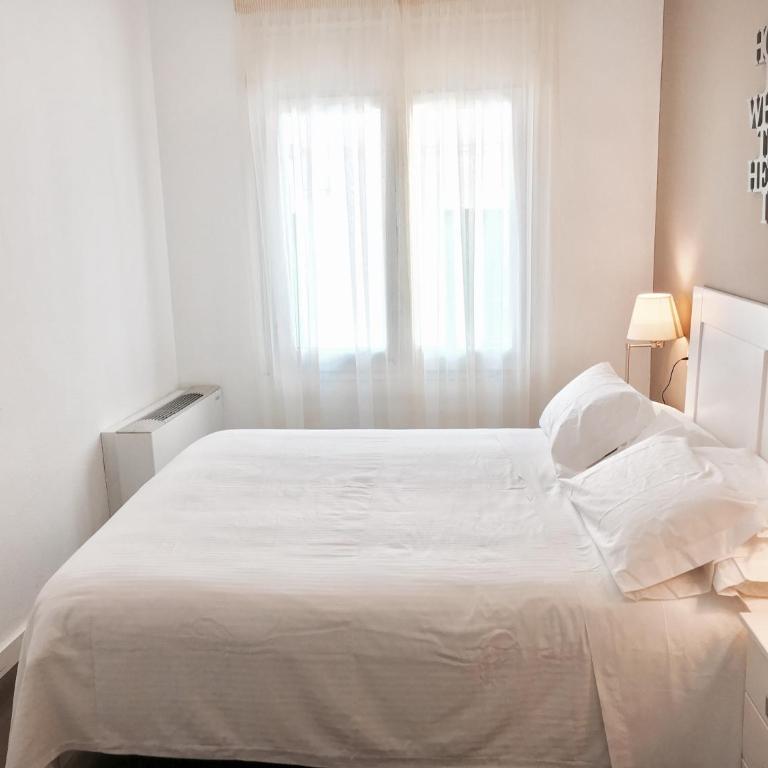 Hotel Carbonell - Habitación Doble - 1 o 2 camas - 9