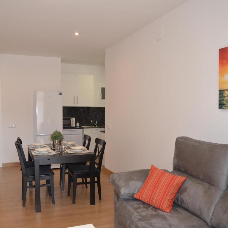 ApartSuits Tarragona Rambla Nova 24 - Apartamento con balcón - 3