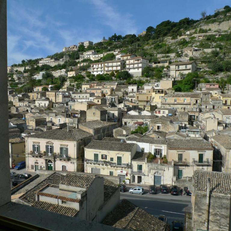 I Tetti di Siciliando - Camera Doppia con Letti Singoli con Vista Città - 7