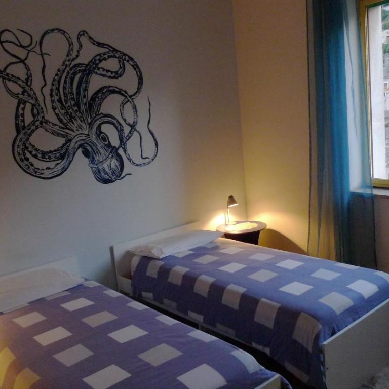 I Tetti di Siciliando - Camera Standard Doppia con Letti Singoli con Bagno in Comune - 3