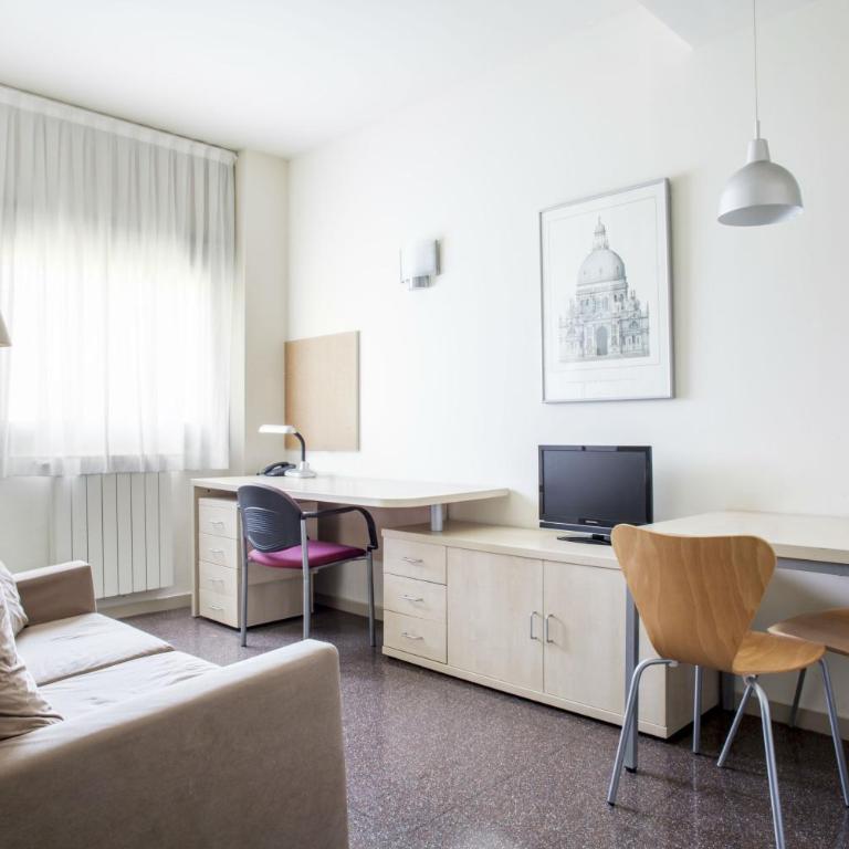 Residencia Universitaria Resa Los Abedules - Estudio con 2 camas individuales - 2
