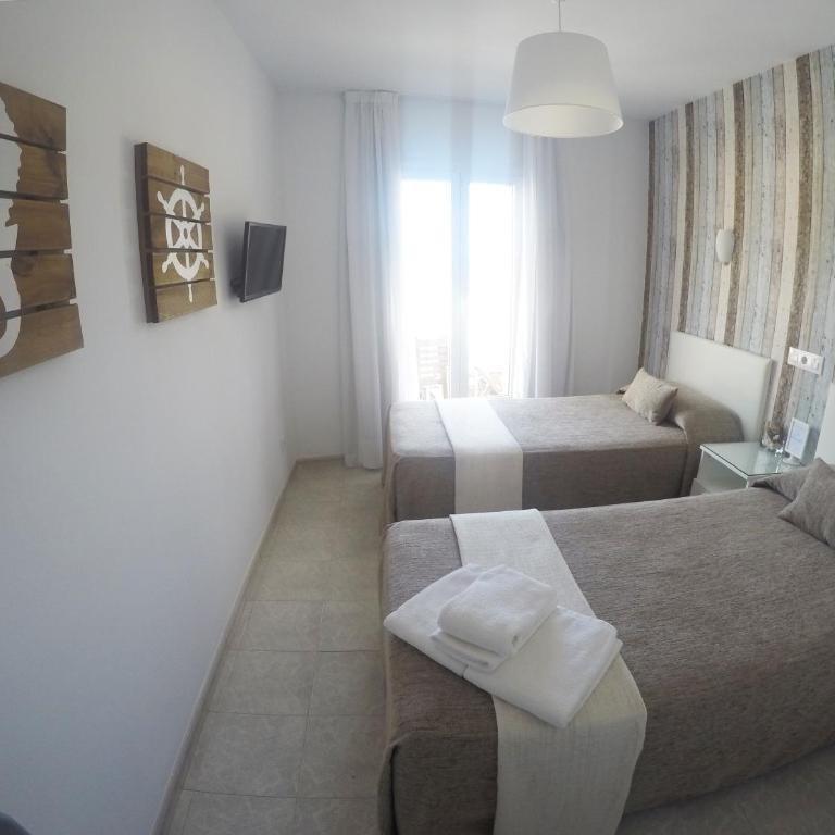 Hostal del Mar - Habitación Doble Superior con vistas al mar - 1 o 2 camas - 15