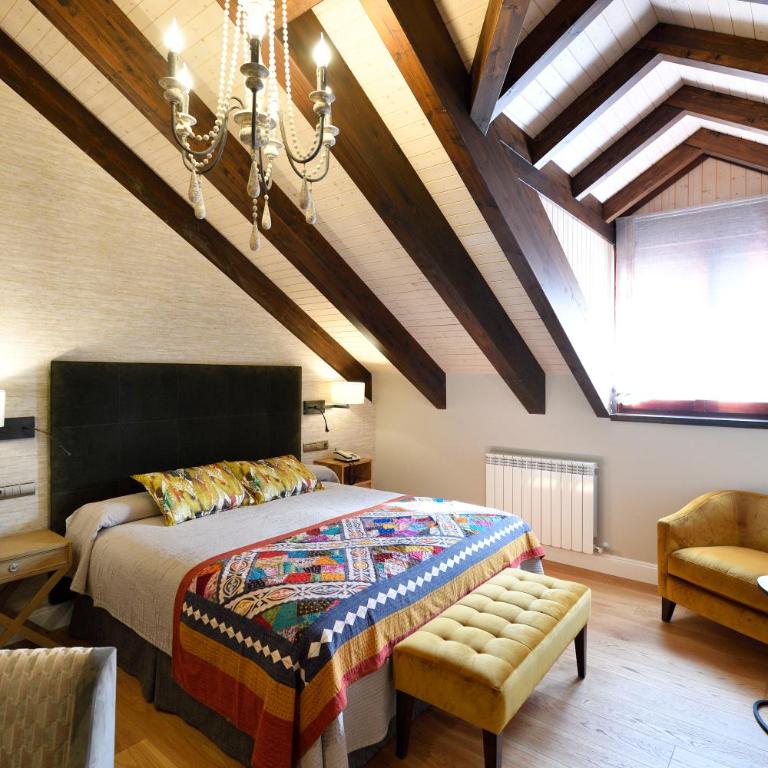 Hotel Bujaruelo - Chambre Lit Queen-Size Deluxe - 1