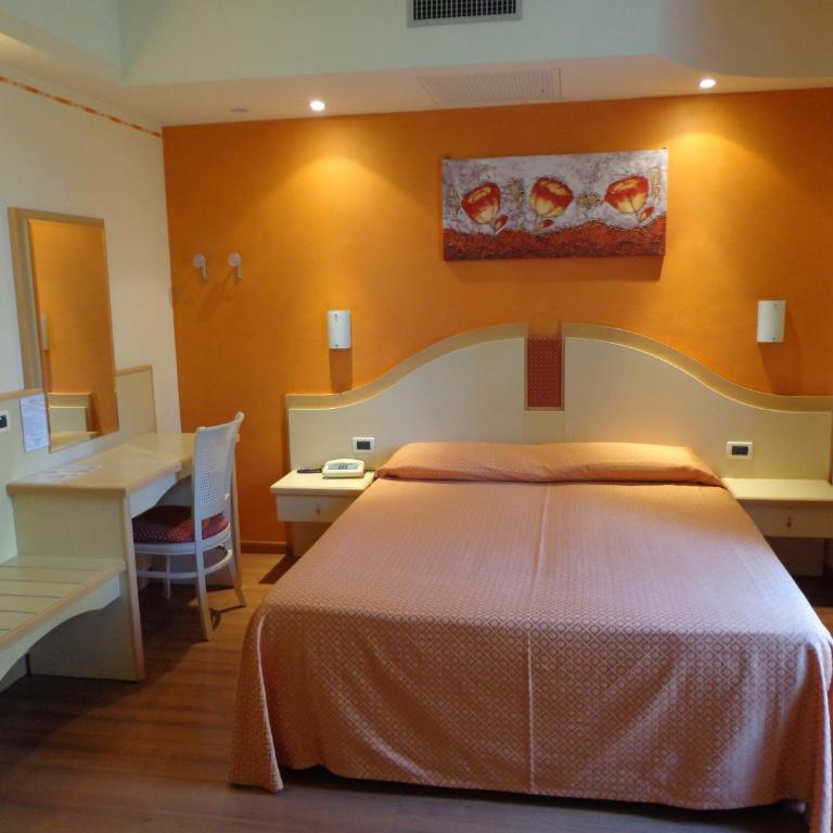 Hotel La Rondine - Camera King Standard - 3