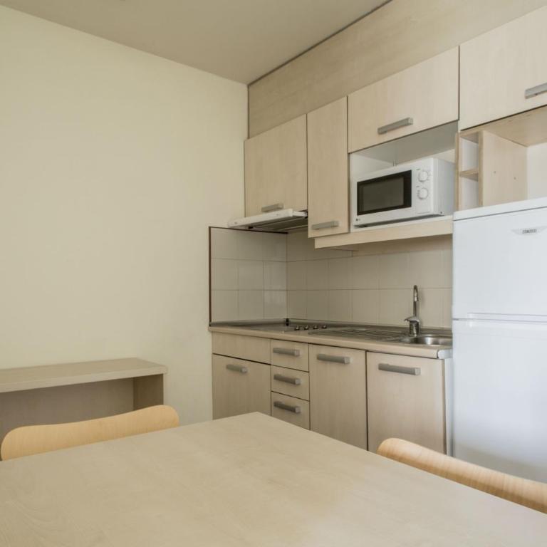 Residencia Universitaria Resa Los Abedules - Apartamento de 1 dormitorio - 5