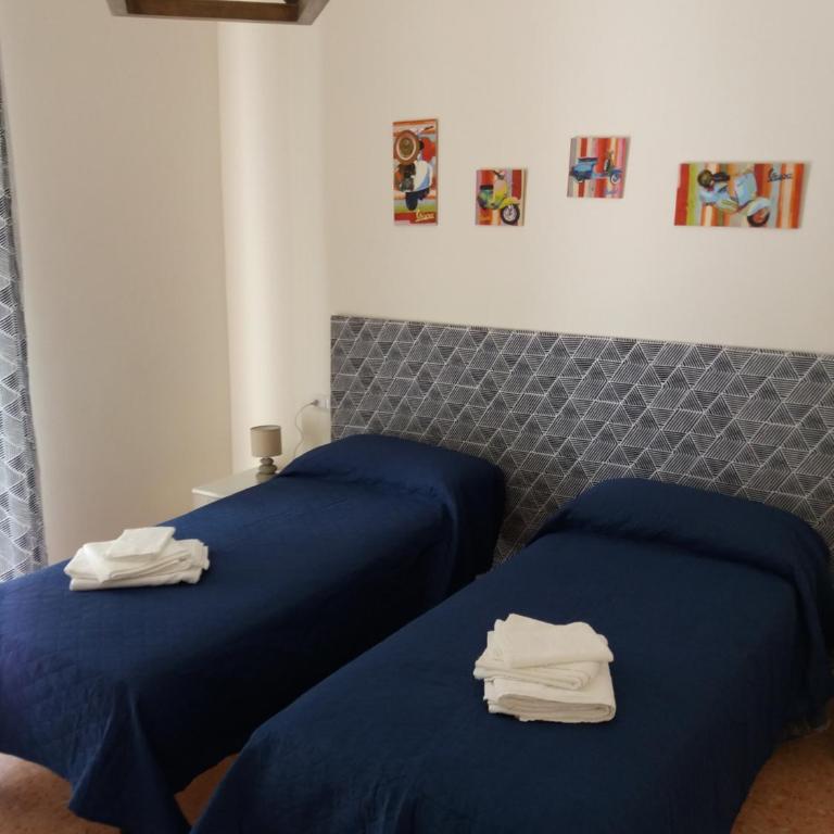 Suite Contè Fiore Sanita' - Appartamento con 2 Camere da Letto - 14