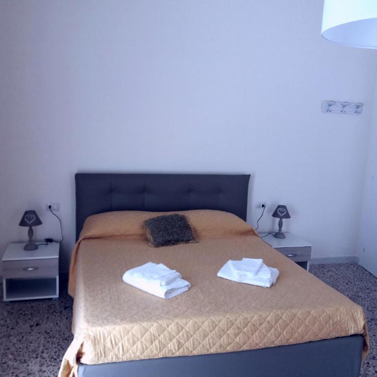 Suite Contè Fiore Sanita' - Appartamento con 2 Camere da Letto - 11