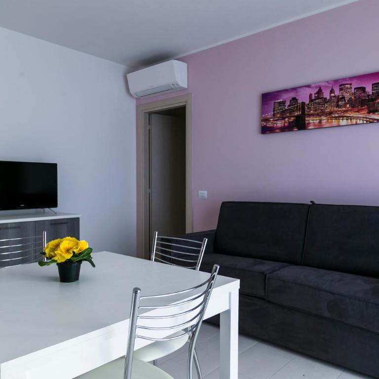 Residenza Riva Azzurra - One-Bedroom Apartment - 5