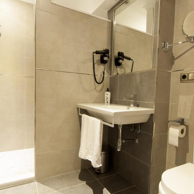 Apartamentos Turísticos Llanes - Studio - 12