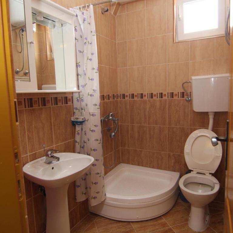 Villa Beba - Studio with Balcony and Sea View (3 Adults) - 8