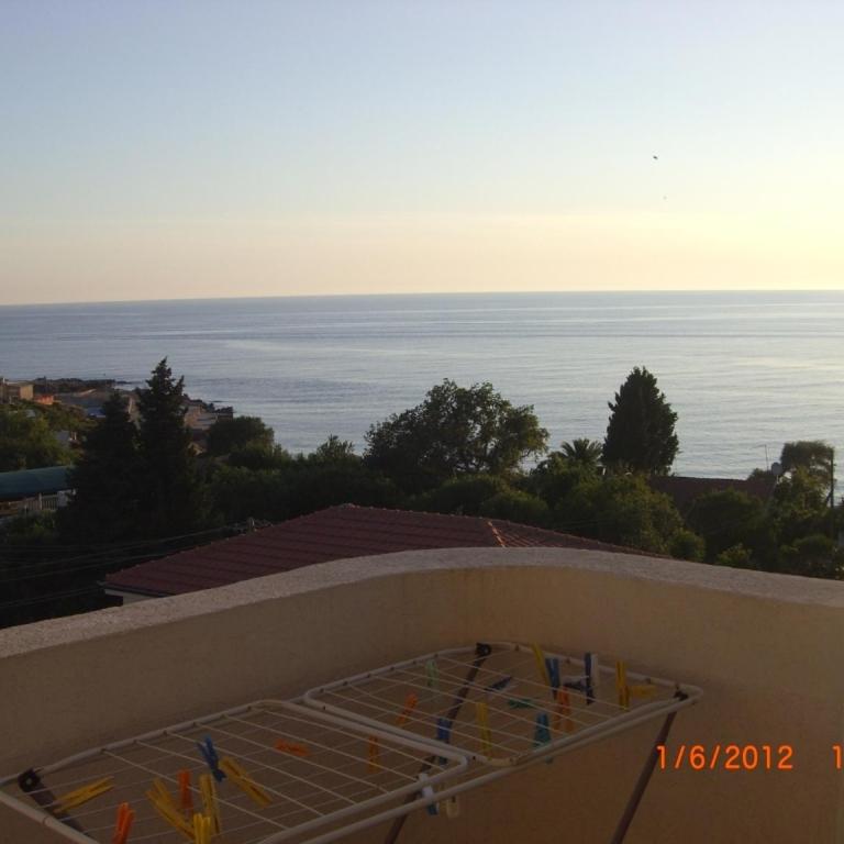 Villa Beba - Studio sa Balkonom i Pogledom na More (3 Odrasle Osobe) - 10