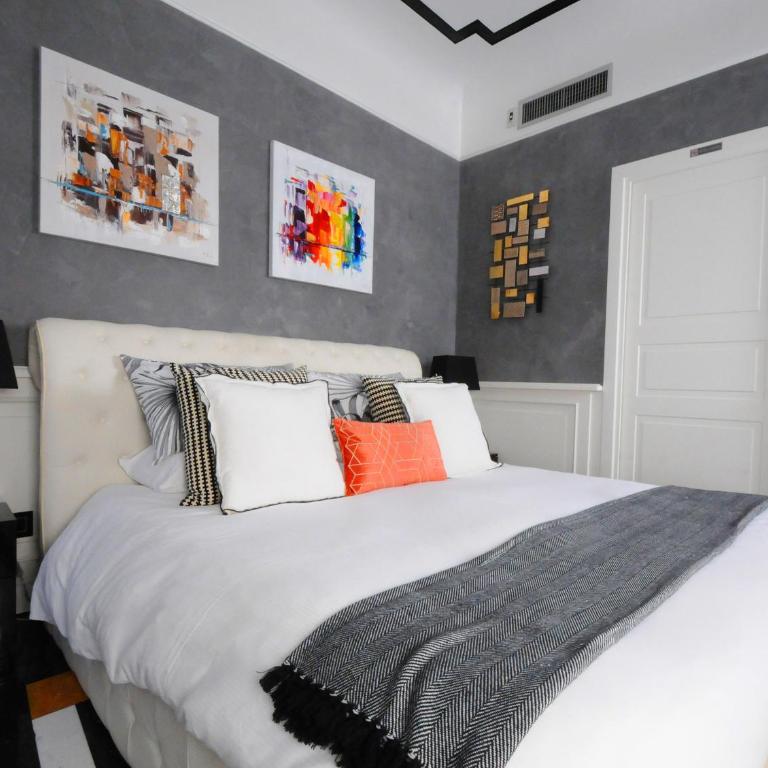 Suite Spagna 29 - Monolocale King Deluxe - 18