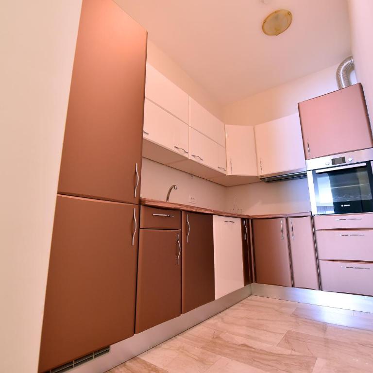 Luxury Apartments Mia - Porodični Apartman sa 2 Spavaće Sobe, Terasom i Pogledom na More - 6