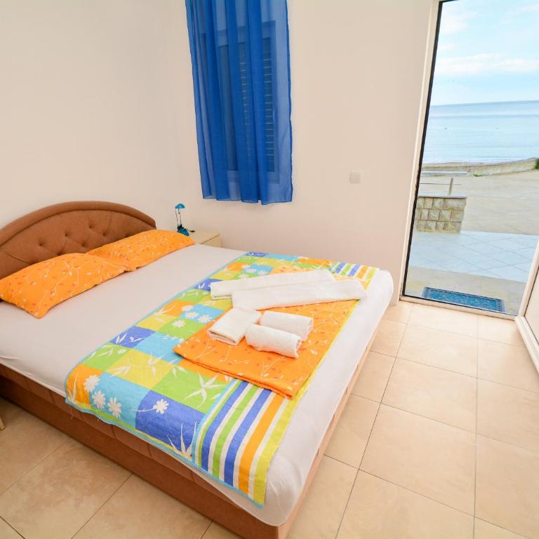 Apartments Kristina Jaz Budva - Studio Apartment with Sea View - 1