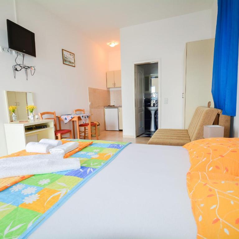 Apartments Kristina Jaz Budva - Studio Apartment with Sea View - 7
