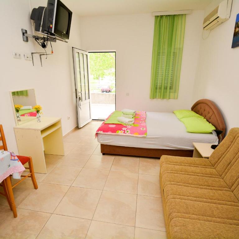 Apartments Kristina Jaz Budva - Studio Apartment - 14