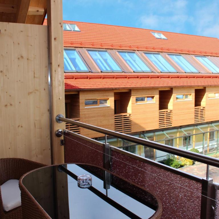 Hotel am Haslinger Hof - Doppelzimmer mit Balkon - 5