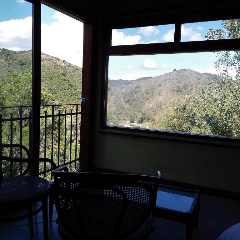Peperina Lago Los Molinos - Suite con vistas a la montaña - 3