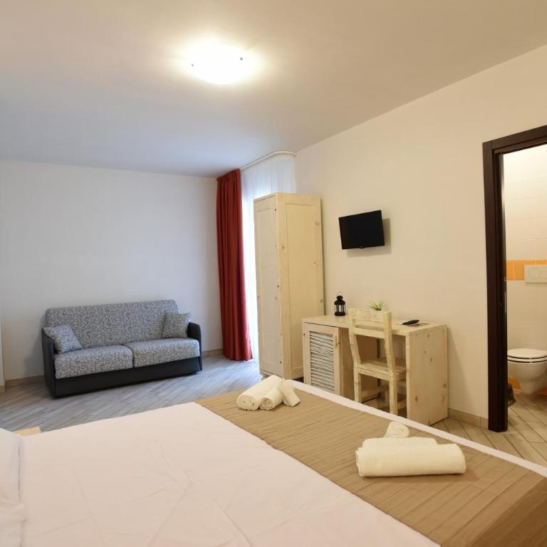 Camere Le Vie di Omero - Camera Quadrupla Standard - 6