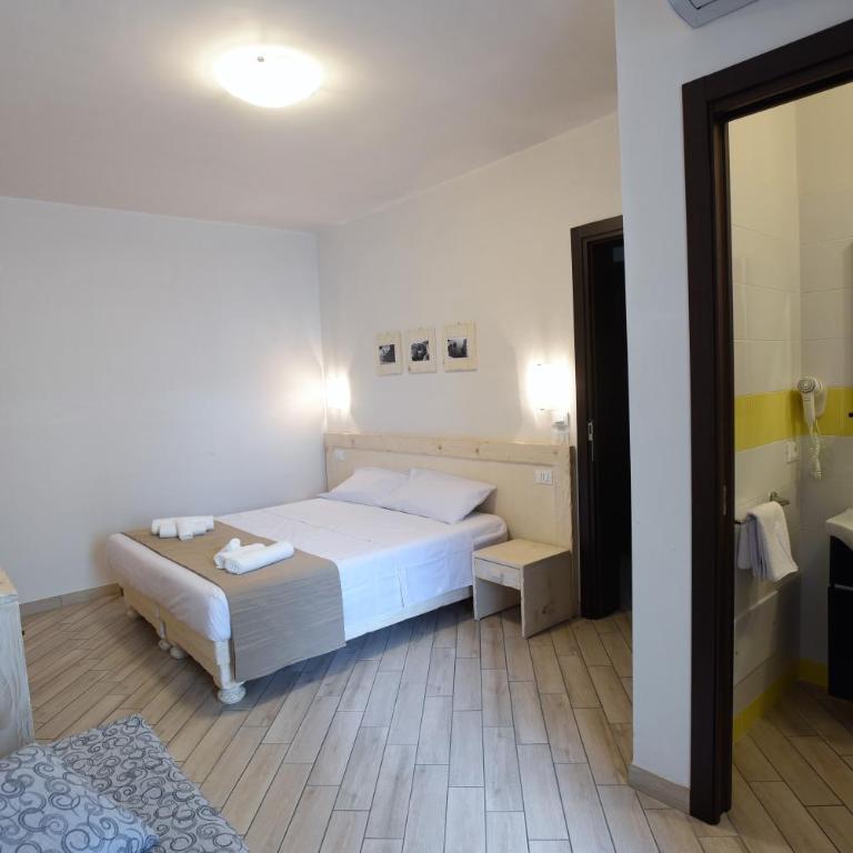 Camere Le Vie di Omero - Camera Tripla Standard - 3