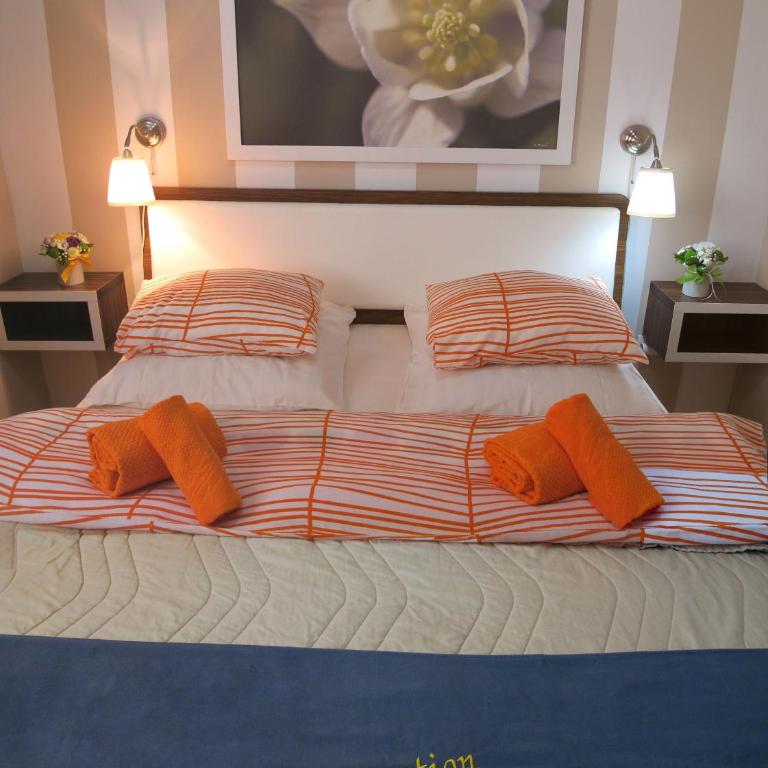 Apartments Inspiration - One-Bedroom Apartment with Balcony and Sea View - 24