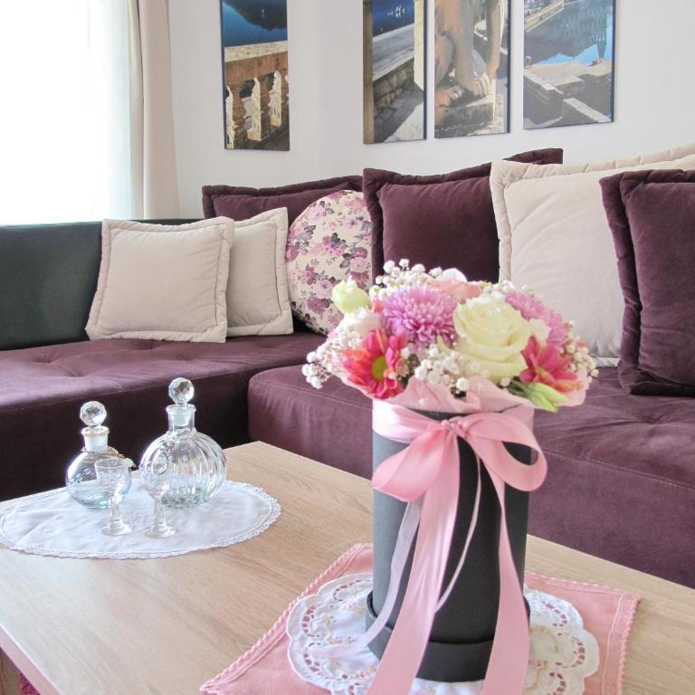 Apartments Inspiration - One-Bedroom Apartment with Balcony and Sea View - 14