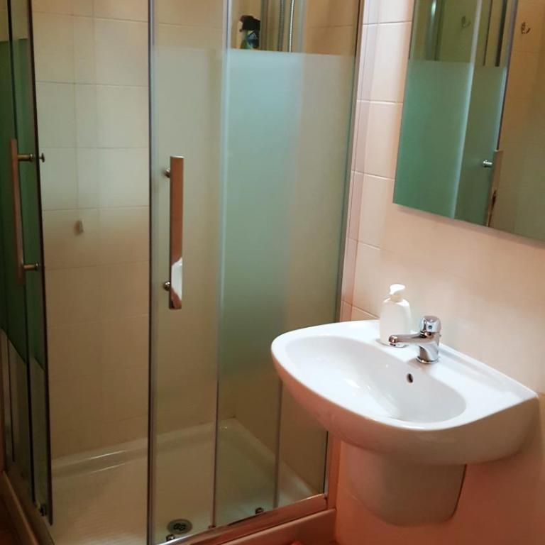 Il Giardino del Nespolo - Camera Matrimoniale con Bagno Privato - 2