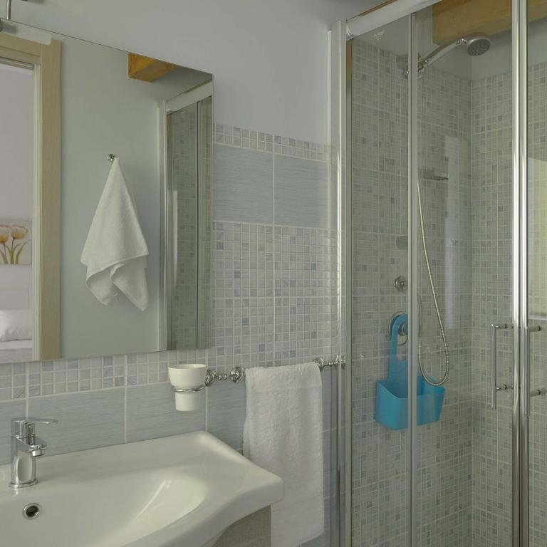 Cavaliere Costa - Dreibettzimmer mit eigenem Bad - 12