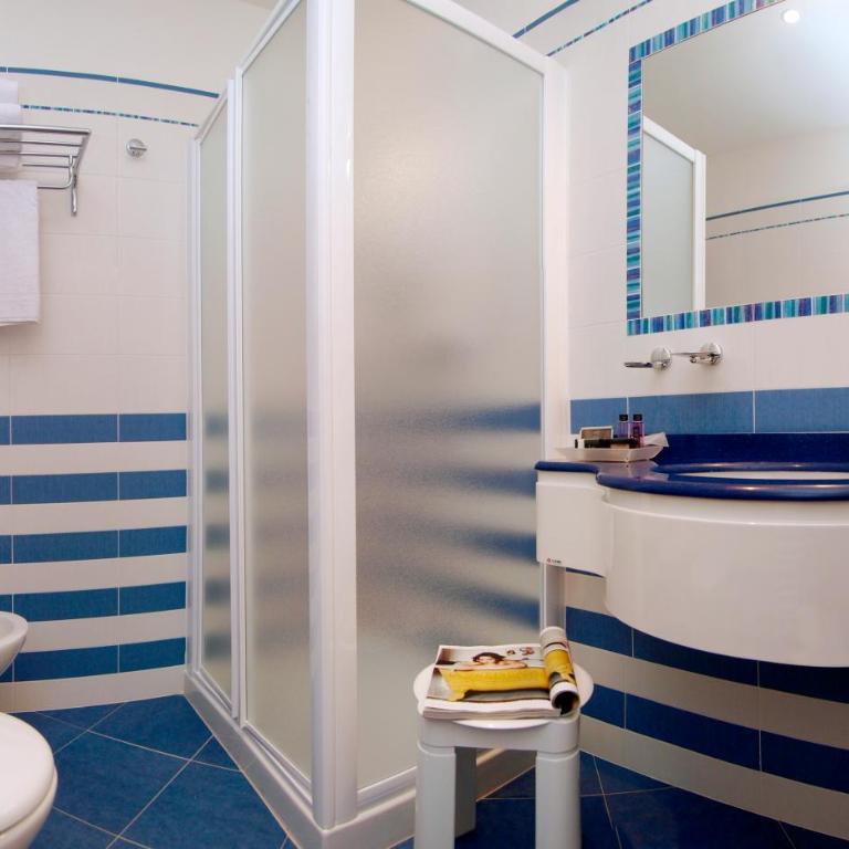 Hotel Garnì Corallo - Doppel- oder Zweibettzimmer - 5