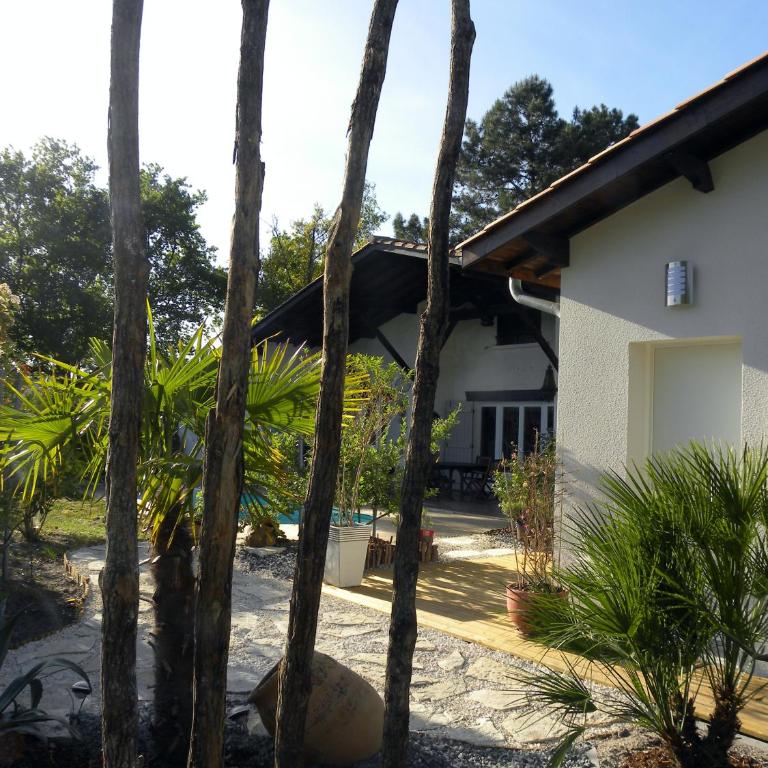Villa Mogador Piscine et Balnéo - Suite Deluxe avec Baignoire Spa - 3