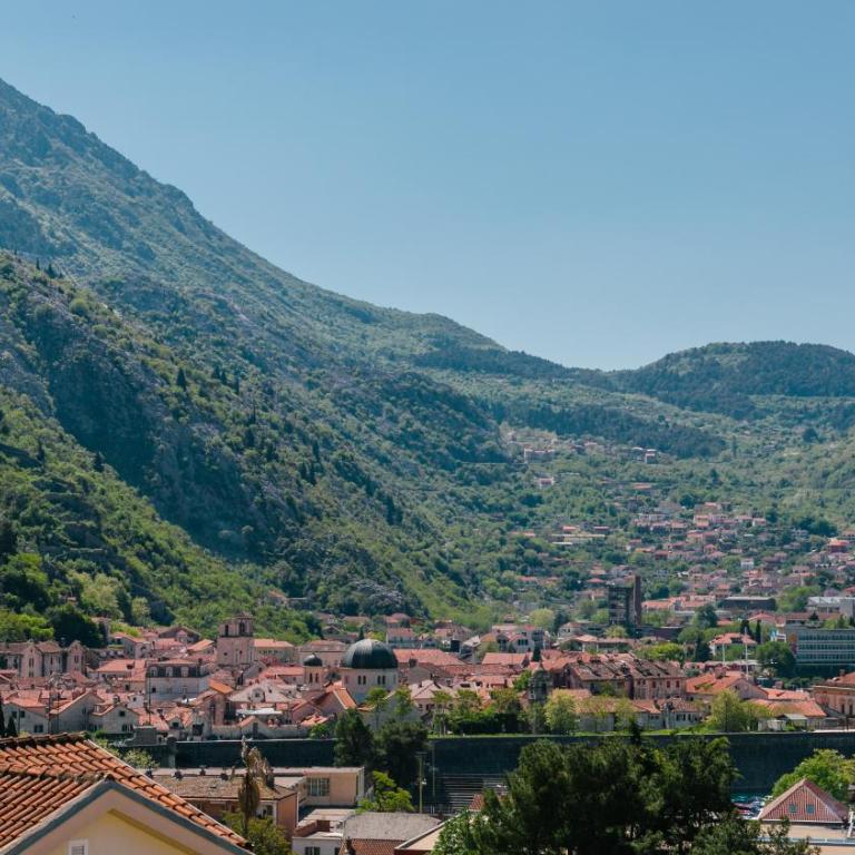 Apartments Feniks - Apartman s 1 Spavaćom Sobom i Balkonom - 17