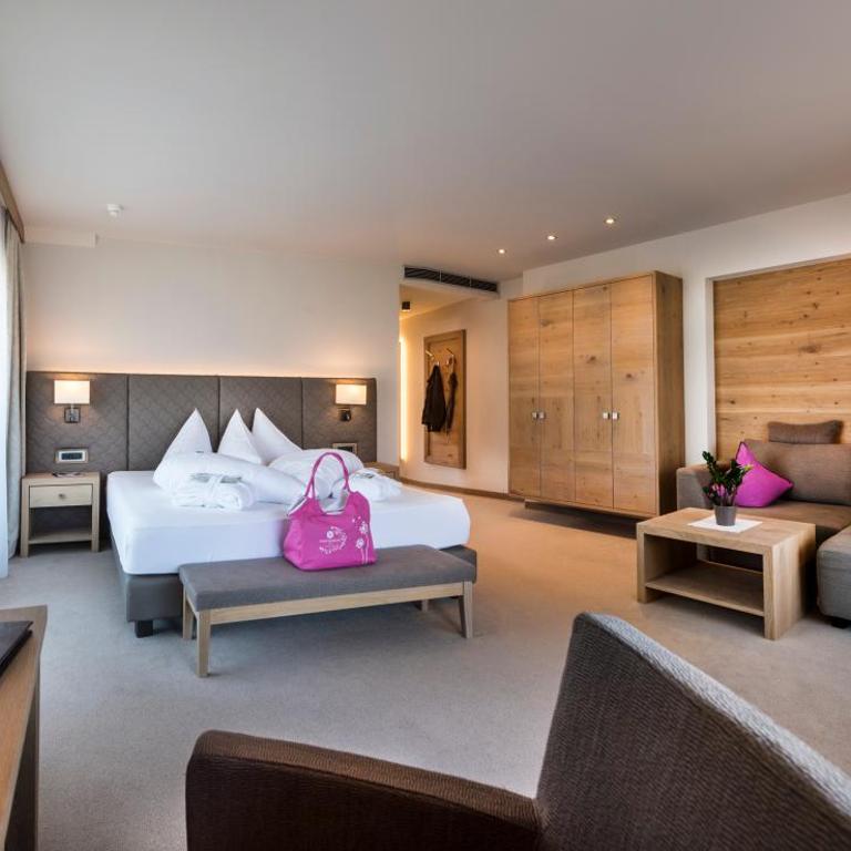 Hotel Sonnbichl - Superior Suite mit Kingsize-Bett - 4