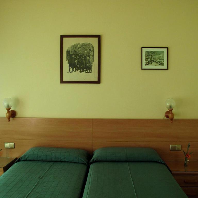 Hotel Martinez - Single Room - 3