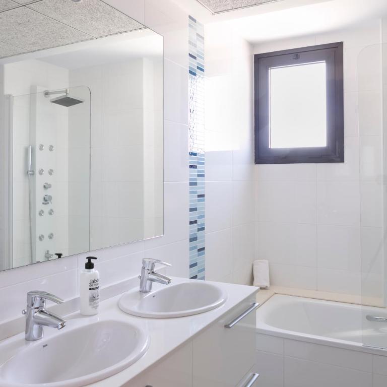 ApartUP Patacona Horizon - One-Bedroom Apartment - 20